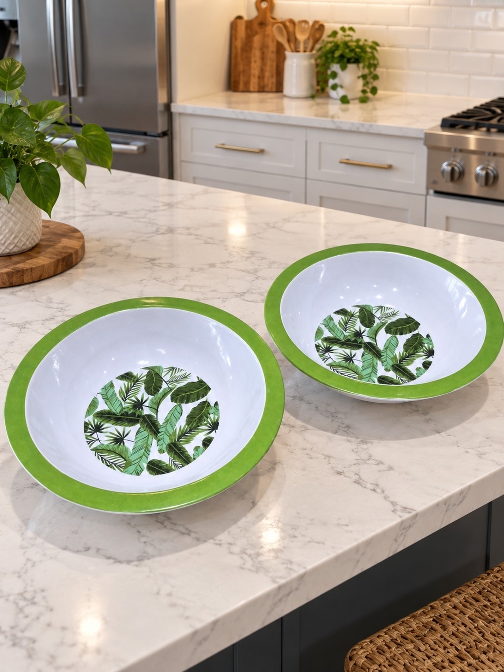 Green Leaf Design Serving Bowls – Set of 2